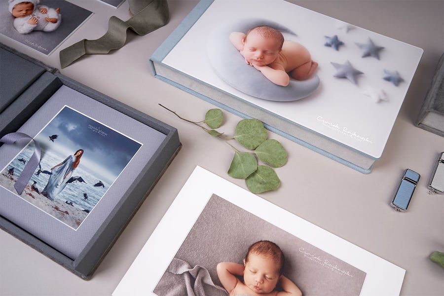 Newborn and maternity photos on various print products
