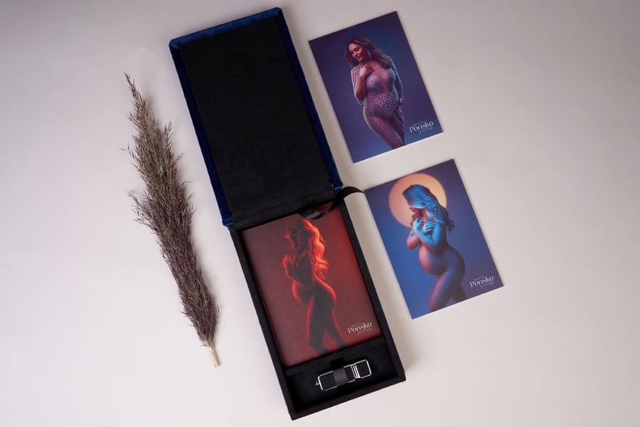 Folio Box and maternity photography