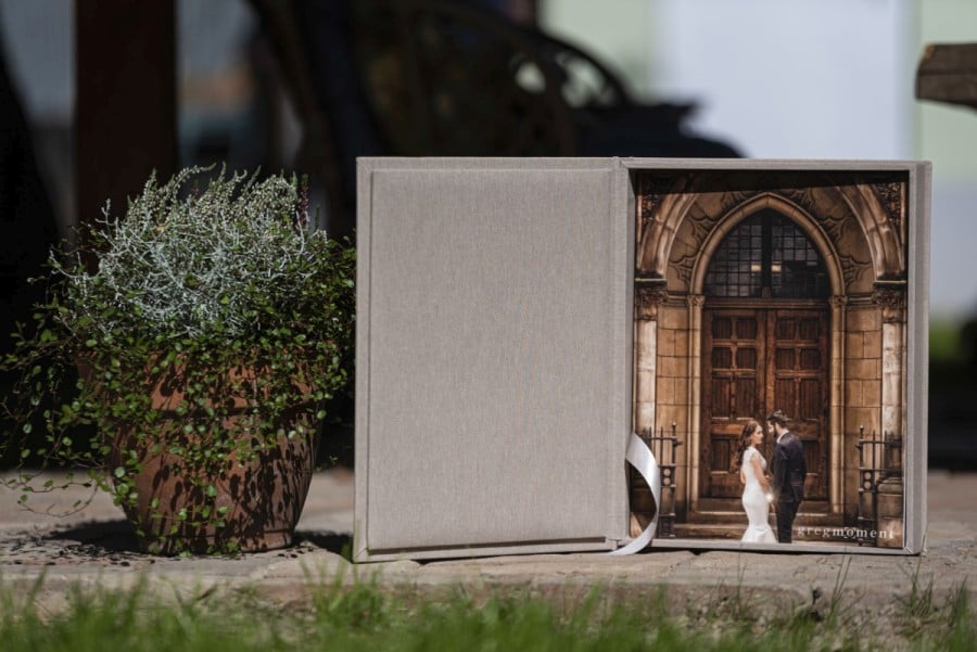 nPhoto Outdoor Folio Box 03