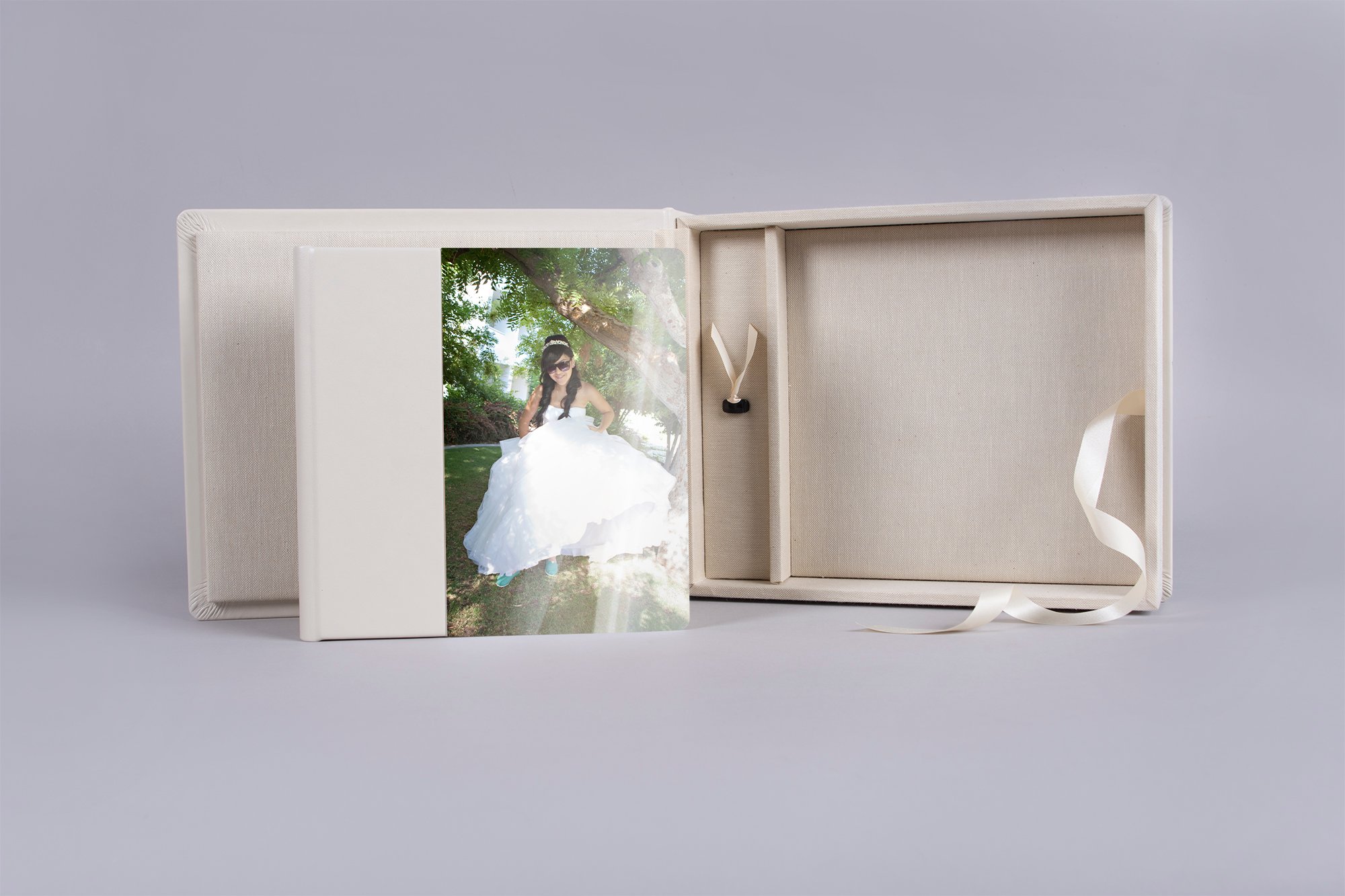 Print Photo Album with quinceanera photos