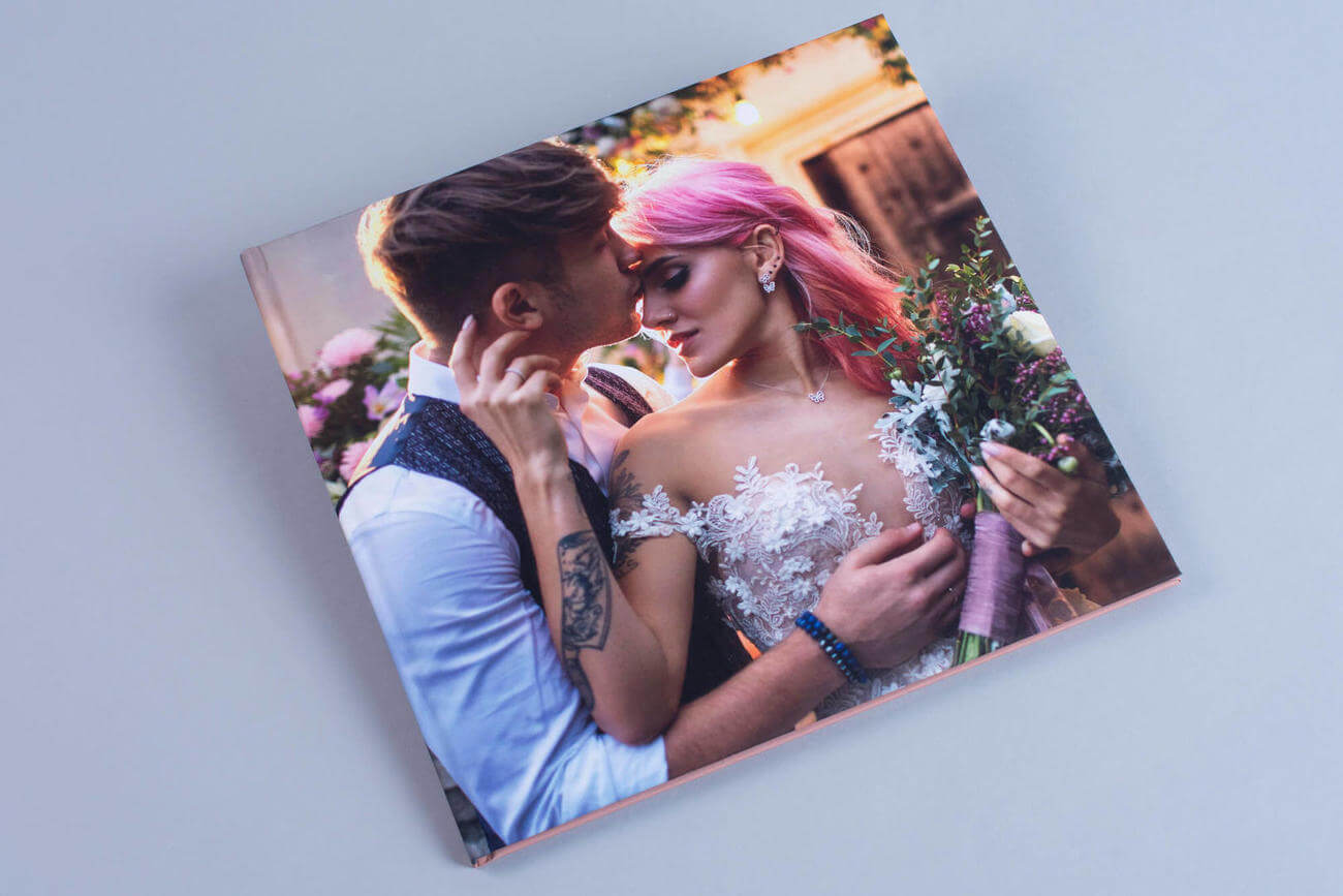 Wedding Photo Books – 3 Advantages Over Photo Albums