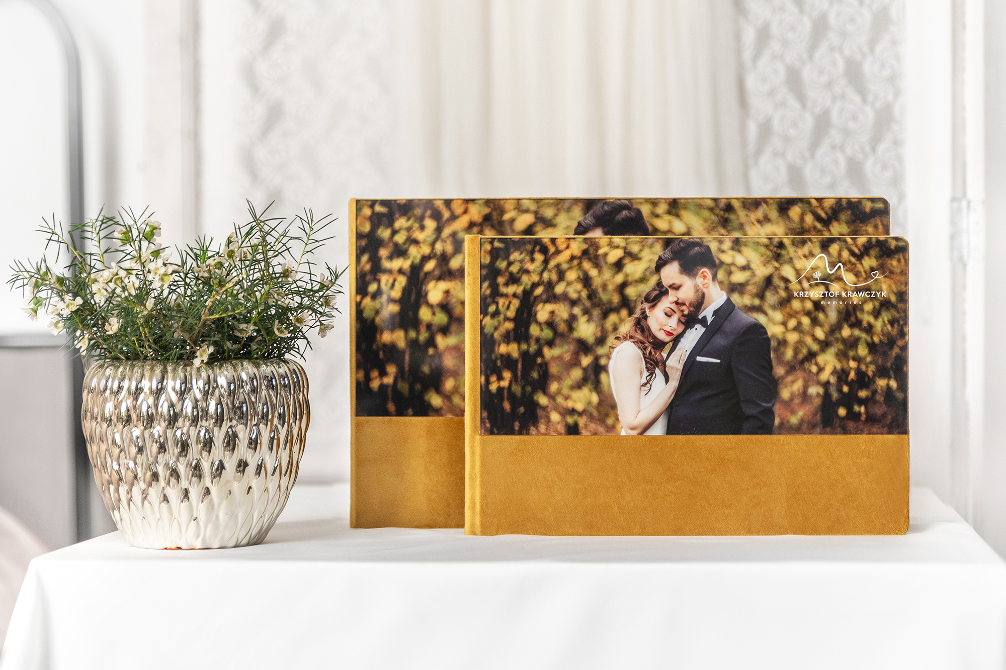 Large-sized Acrylic Photo Albums